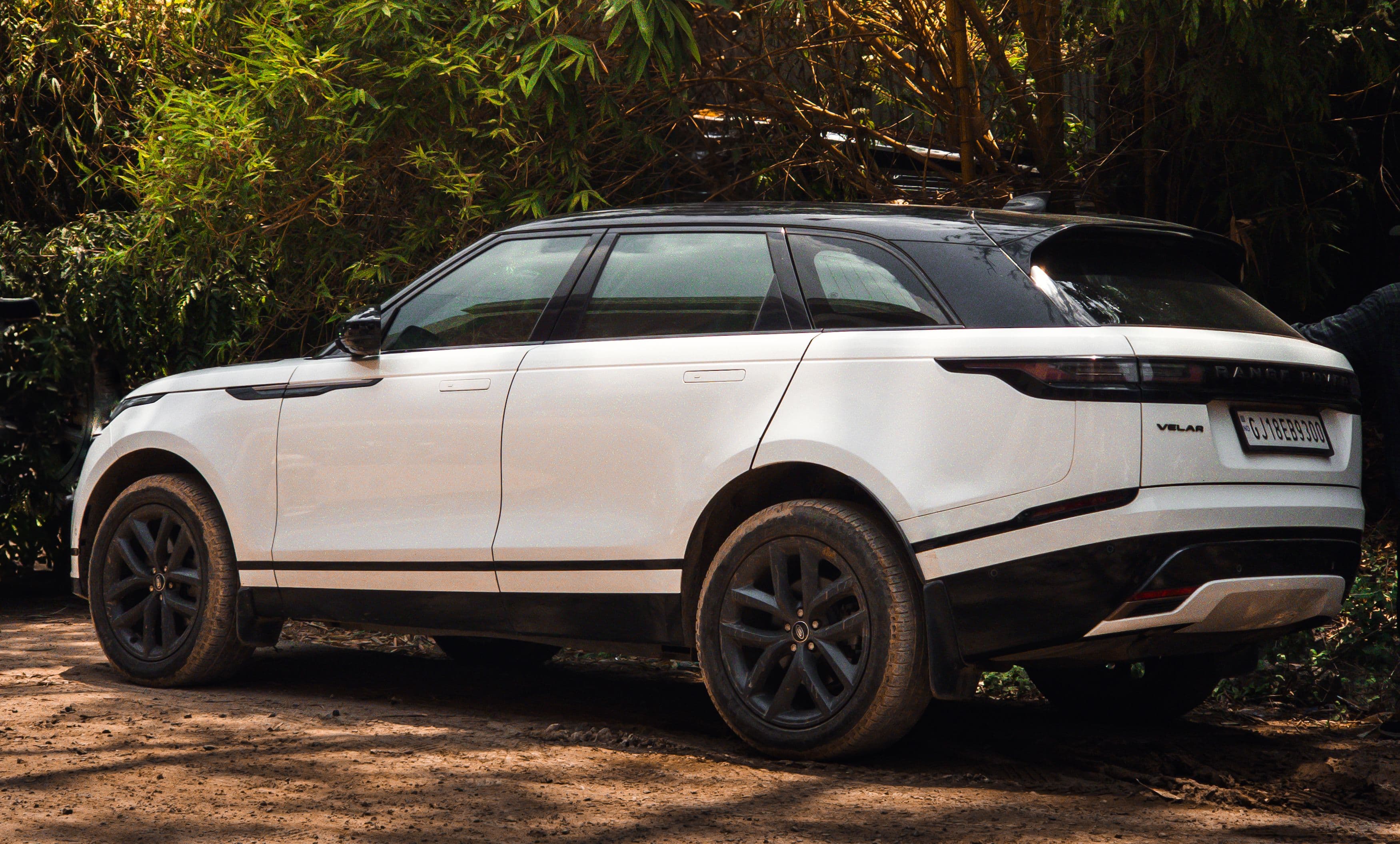 Range Rover Velar photo 2